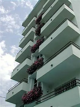 Magnolia Pensión 2*