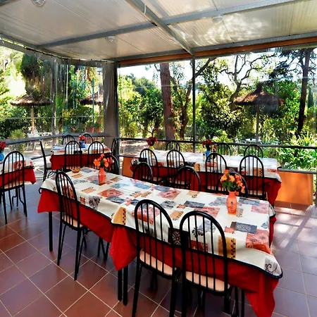 Magnolia Pensión 2*