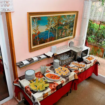 Magnolia Pensión Lloret de Mar