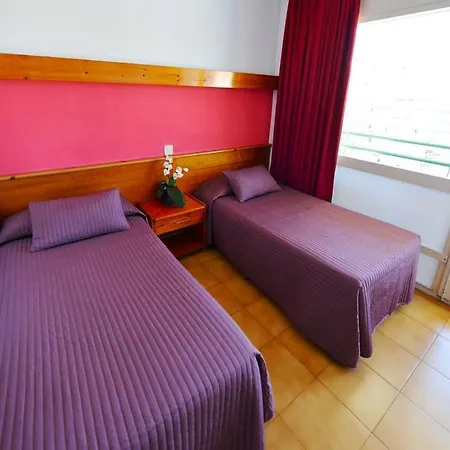 Magnolia Guest house 2*